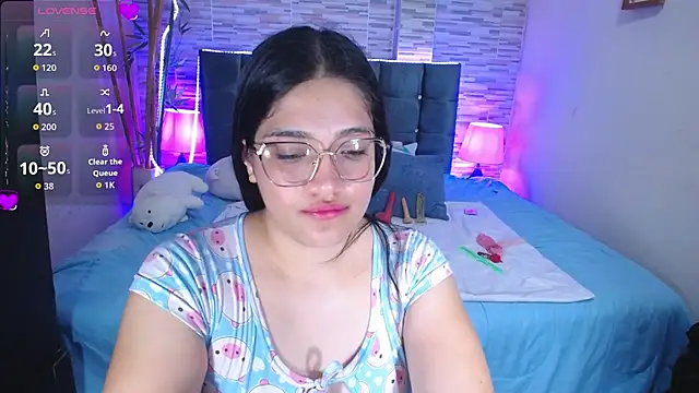 Pokój czatu na żywo – Valeri_hot22
