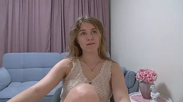 חדר צ'אט בשידור חי של CasandraMarc