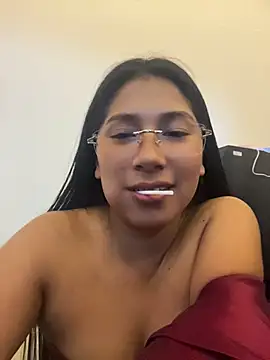 LinnaGardenian Live chat-huone