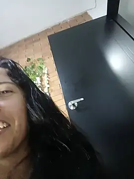 MiaForever1 실시간 채팅방