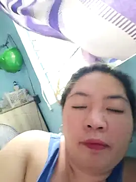 naughtiestmumknky99 실시간 채팅방