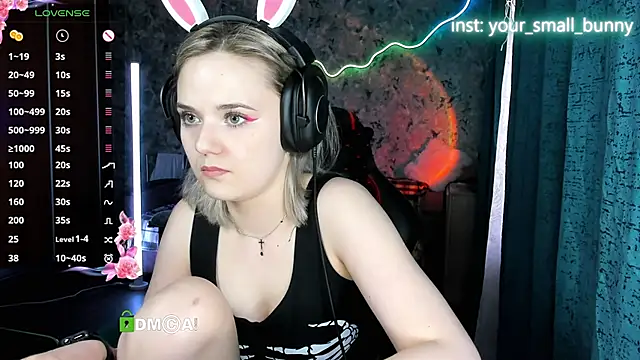 Your_small_bunny Adlı Modelin Canlı Sohbet Odası