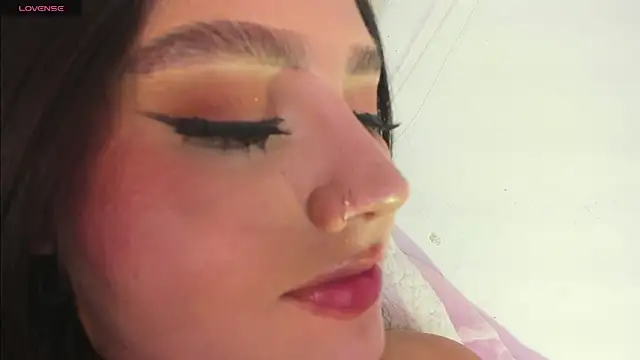 Bilik Sembang Langsung HilaryBlaze