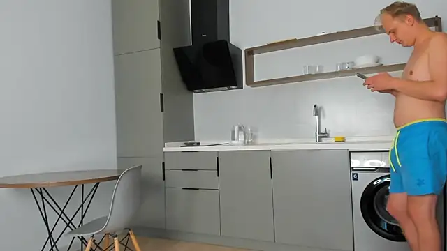 nastyundi Adlı Modelin Canlı Sohbet Odası
