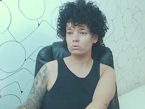 CurlyMood Cameră chat live