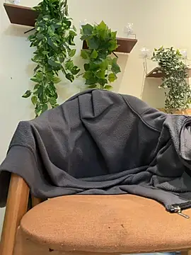 Lami_Mi's Live Chat Room