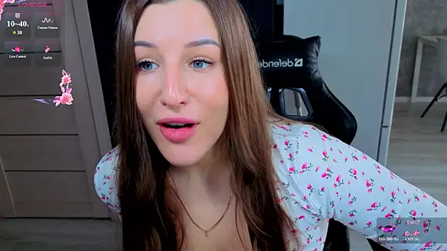 Your_Katy Adlı Modelin Canlı Sohbet Odası