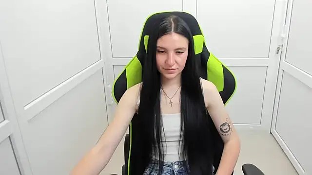 PatteMeoww Adlı Modelin Canlı Sohbet Odası