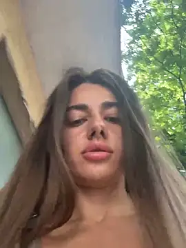 Marta--jess' Live Chat Room