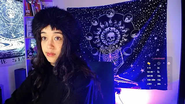 ela_0n Live chat-huone