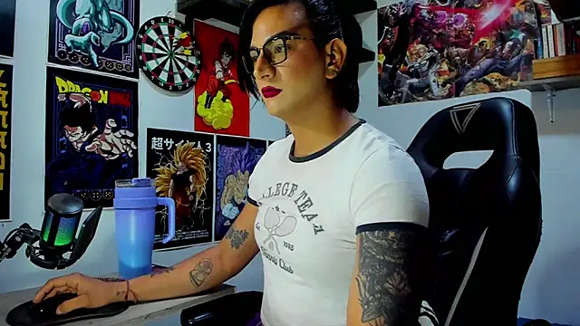 Živá chatovací místnost ShadowSeductress_