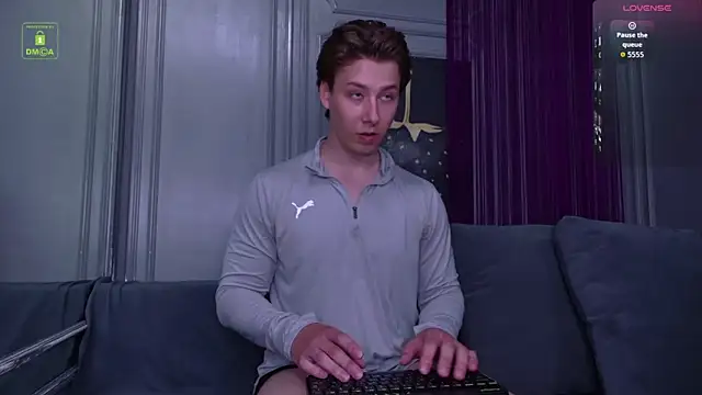 Massimo_Voss live-chat rom