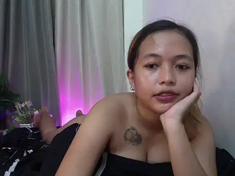 Devine_goddessx's Live Chat Room