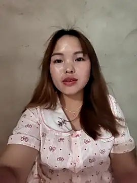 Mina_xYx's Live Chat Room