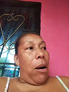 Sala de chat ao vivo de Ruby-Hot-Milf