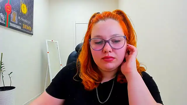 Aillia-Rous Live Chatraum