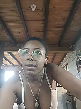 ChanneldelaCroix's Live Chat Room