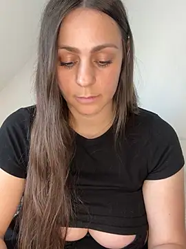Živá chatovací místnost Loella-Rose