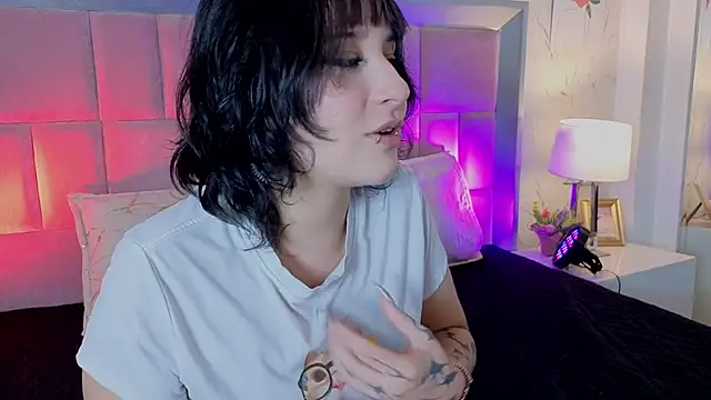 غرفة دردشة RobinBennett المباشرة