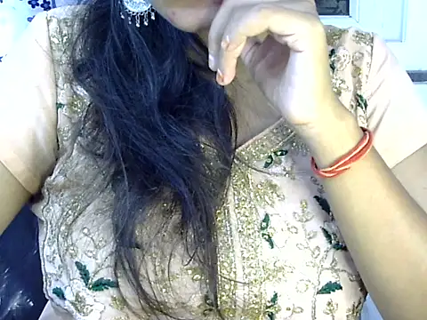 Bilik Sembang Langsung Neha_Sharma2