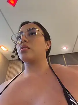 emily-Hornyy: δωμάτιο απευθείας συνομιλίας