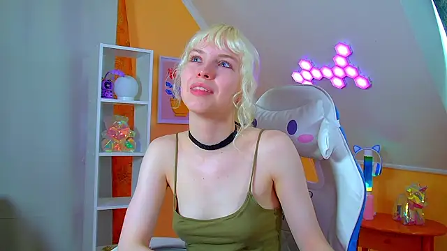 HannahHollis: онлайн-чат