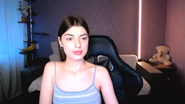 Dianaa_Lee0's Live Chat Room