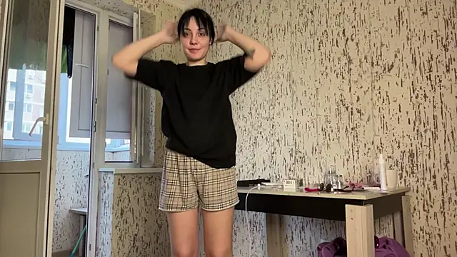 SacredFret Cameră chat live