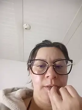 Chanelll_Taylorr_ Live Chatraum