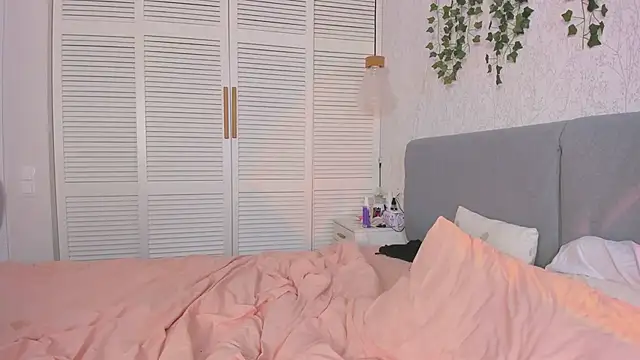 Stacy_Starr: δωμάτιο απευθείας συνομιλίας