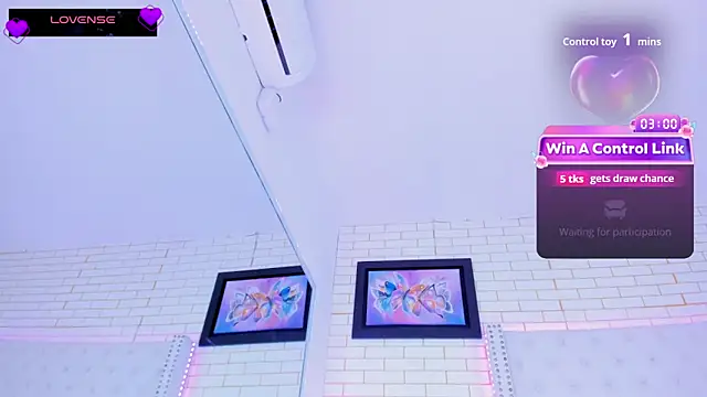 Živá chatovací místnost Coco_Balenciaga_