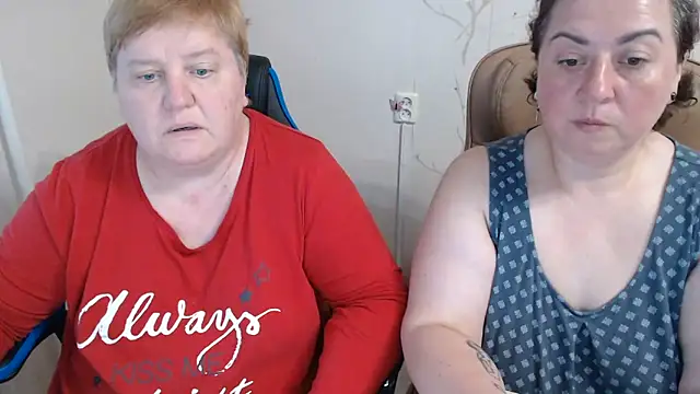 Chat ao vivo de Lindy-Jeanie