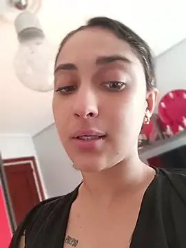 gatacantabra Adlı Modelin Canlı Sohbet Odası