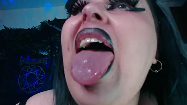Psychobitch7 чат на живо