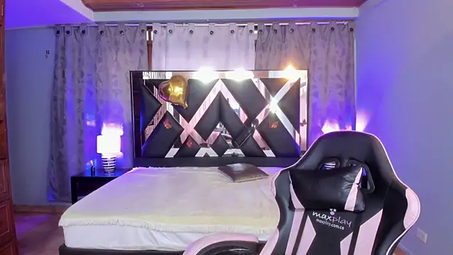 Linda4Petite 실시간 채팅방