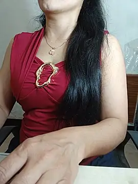 Chat soba uživo modela Chanchal--Navya