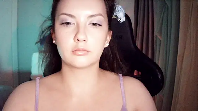 Chat ao vivo de MoodieMira