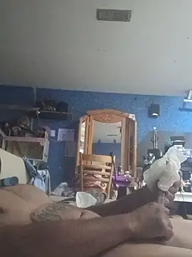 Sala de chat ao vivo de Clu83