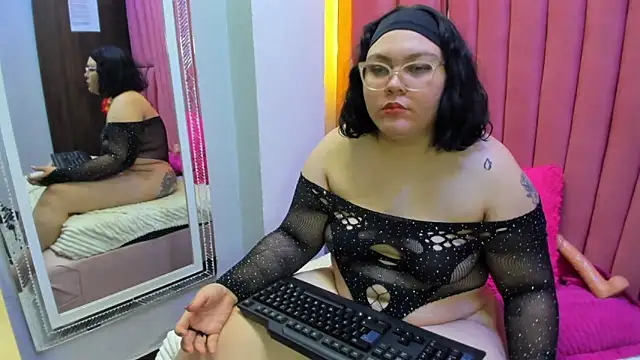 חדר צ'אט בשידור חי של Sweet_Nova_