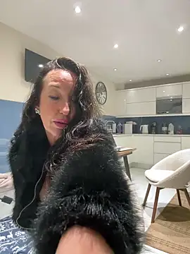 Kinky-CarlaXX Live Chatrum