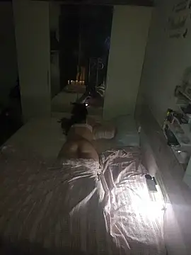 Chat soba uživo modela SweetSun69
