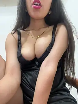 Thirsty_Malika Live chatroom