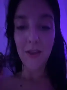 RealJuliette 现场聊天室