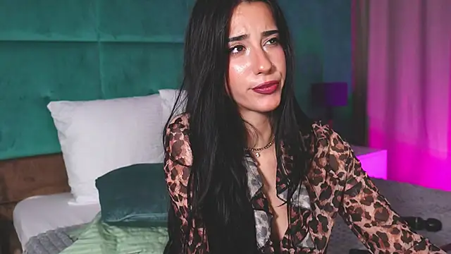 AmeliaJune – Naživo chatovacia miestnosť