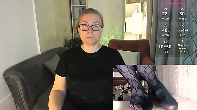 Alexandra_Kind live-chat rom