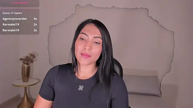 غرفة دردشة NatalieLewis المباشرة