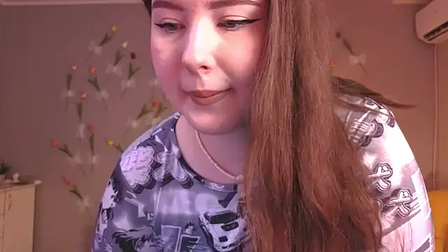 PixelGoddess Adlı Modelin Canlı Sohbet Odası
