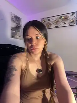 غرفة دردشة carolina16love المباشرة