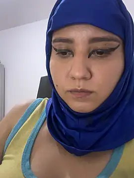 hannahayatn Live chat-huone