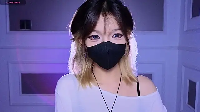 _____Panda_____ Adlı Modelin Canlı Sohbet Odası